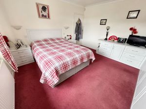 Bedroom- click for photo gallery